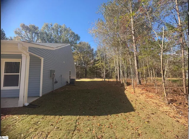 $265,000 | 121 Perry Dean Road, Laurens, SC 29360