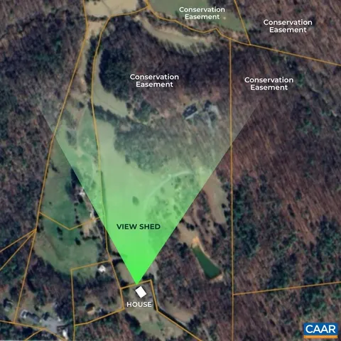 a sign that is sitting on a brick wall