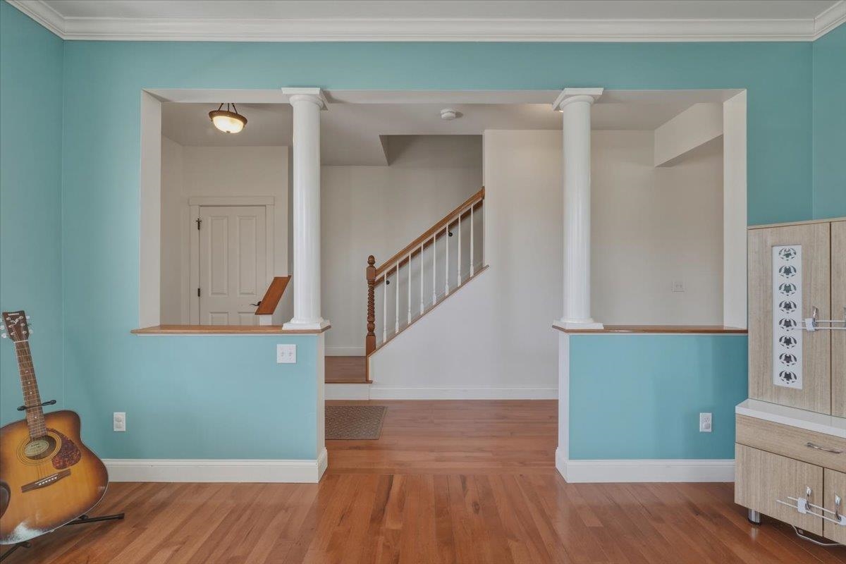 18 North Jefferson Road South Burlington, VT 05403 - Photo 8 of 57
