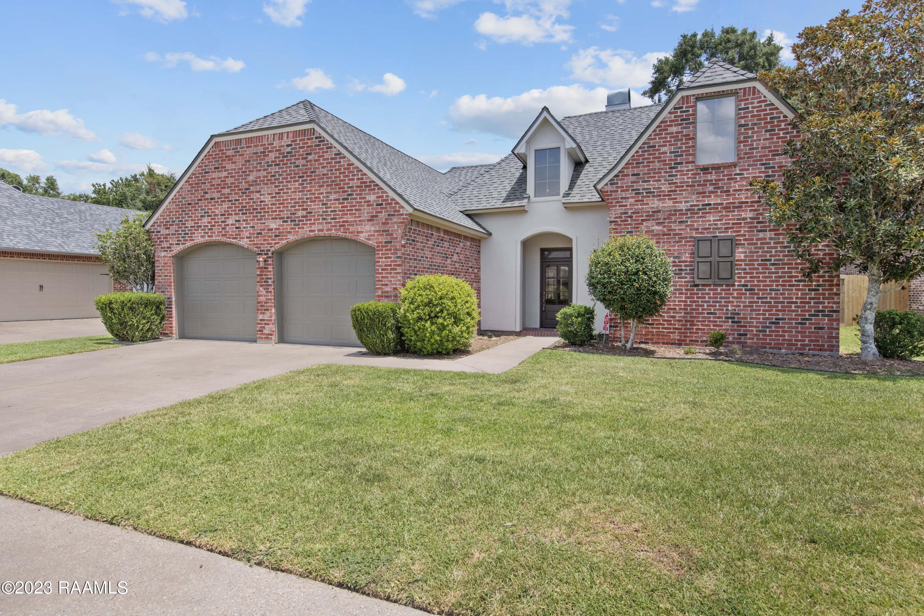 112 Notting Hill Way Lafayette, LA 70508 - Photo 2 of 32 112 Nottinghill Ln-2