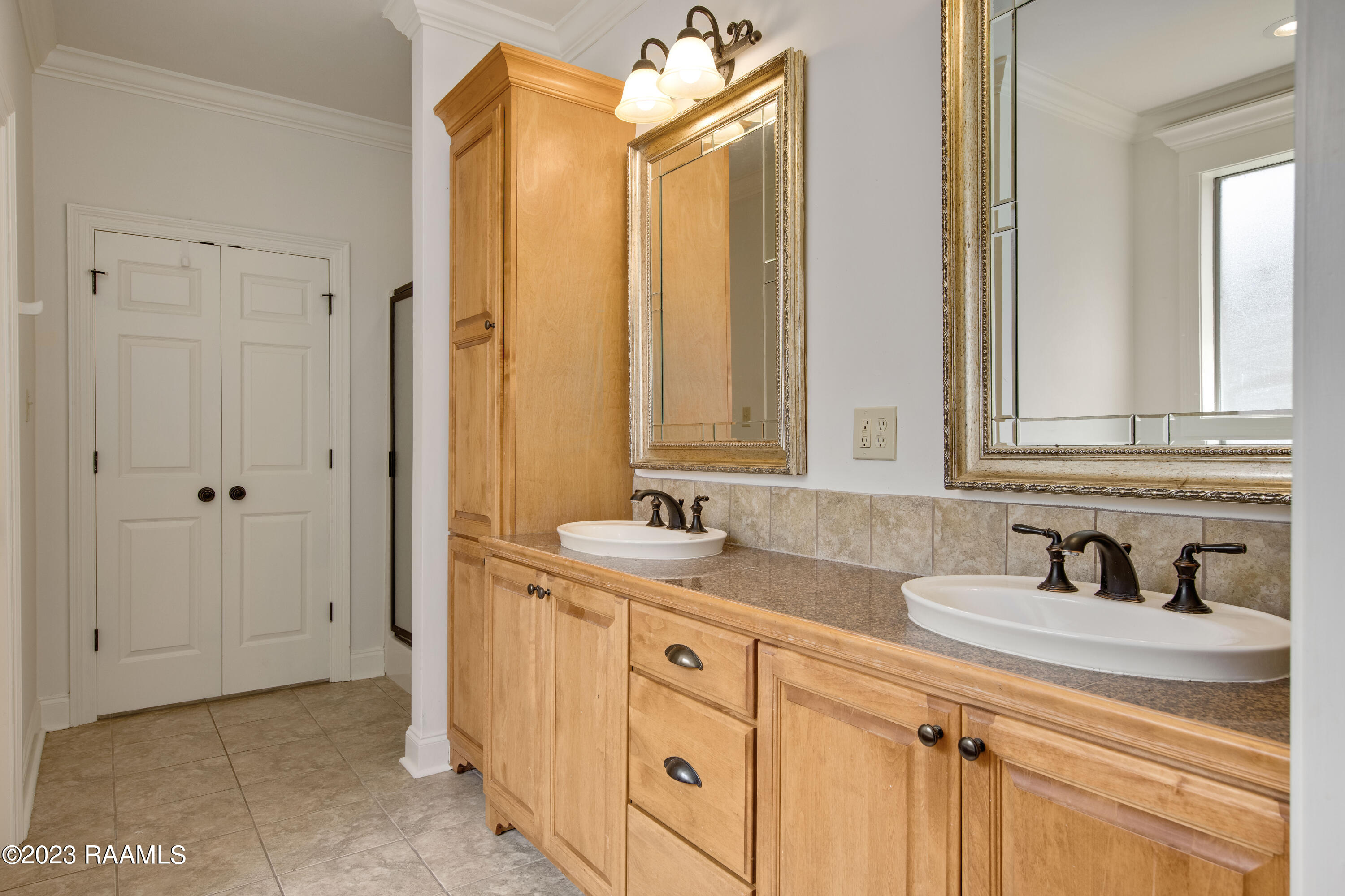 112 Notting Hill Way Lafayette, LA 70508 - Photo 20 of 32 Master Barh