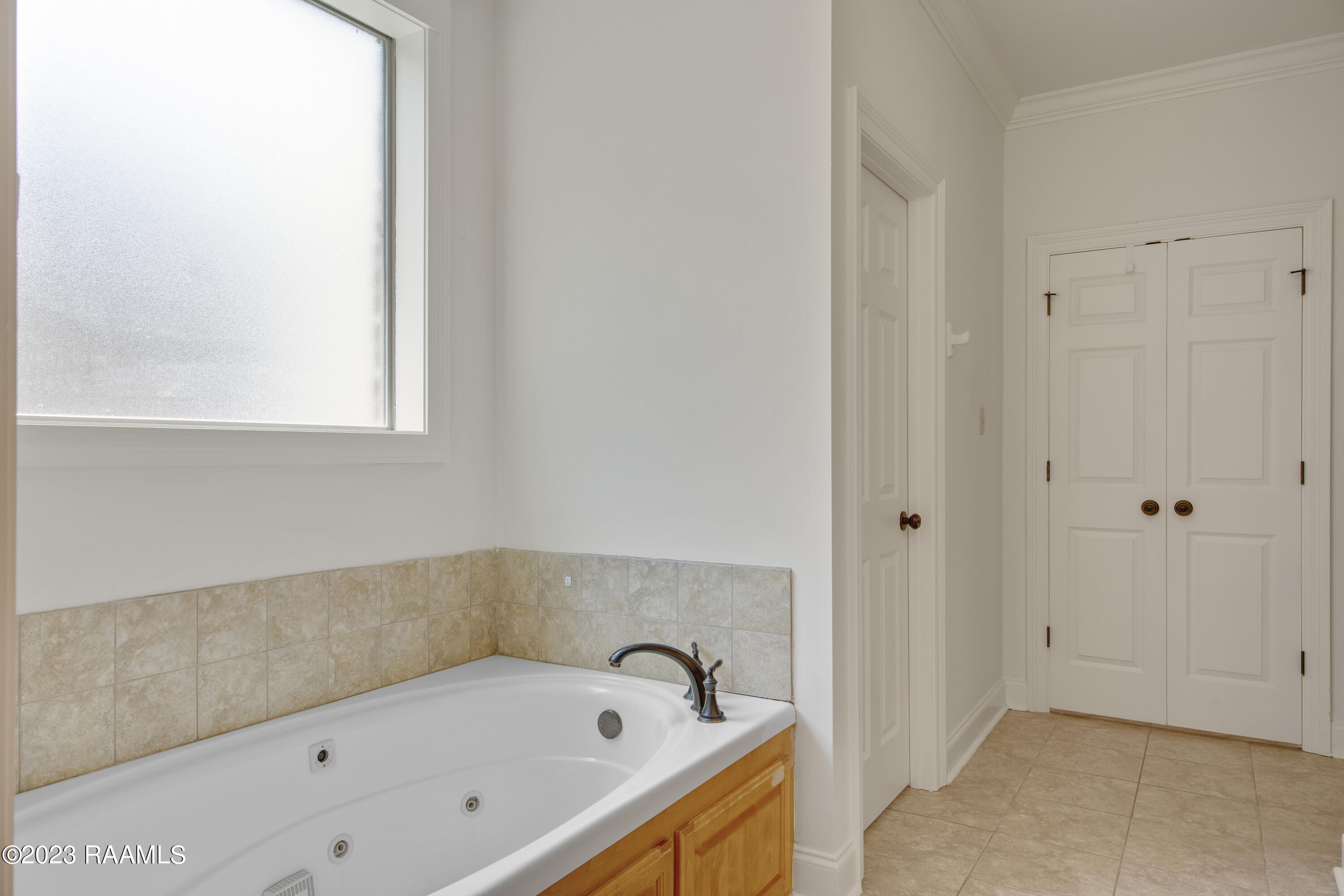 112 Notting Hill Way Lafayette, LA 70508 - Photo 21 of 32 Master Jet tub