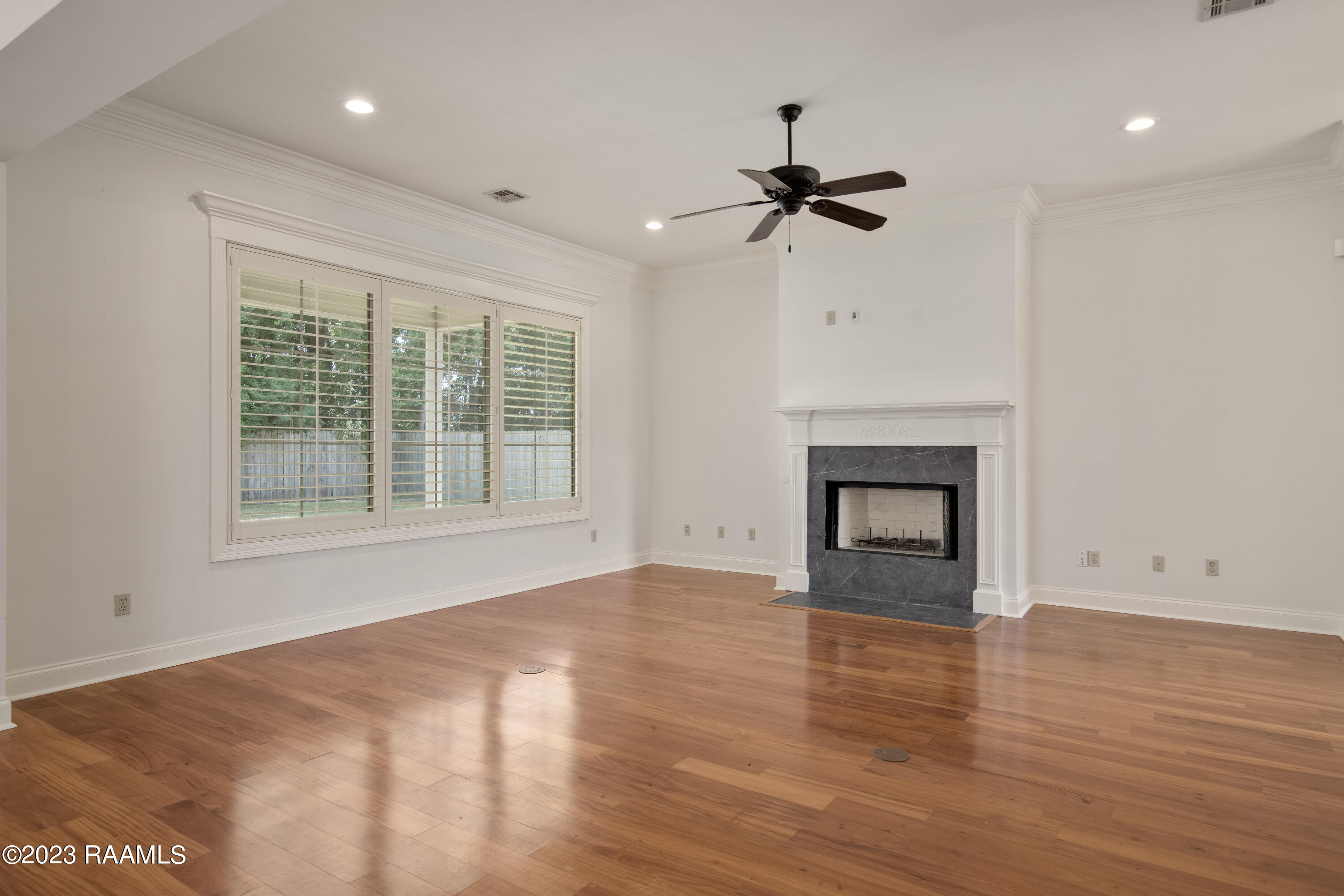 112 Notting Hill Way Lafayette, LA 70508 - Photo 7 of 32 Fireplace