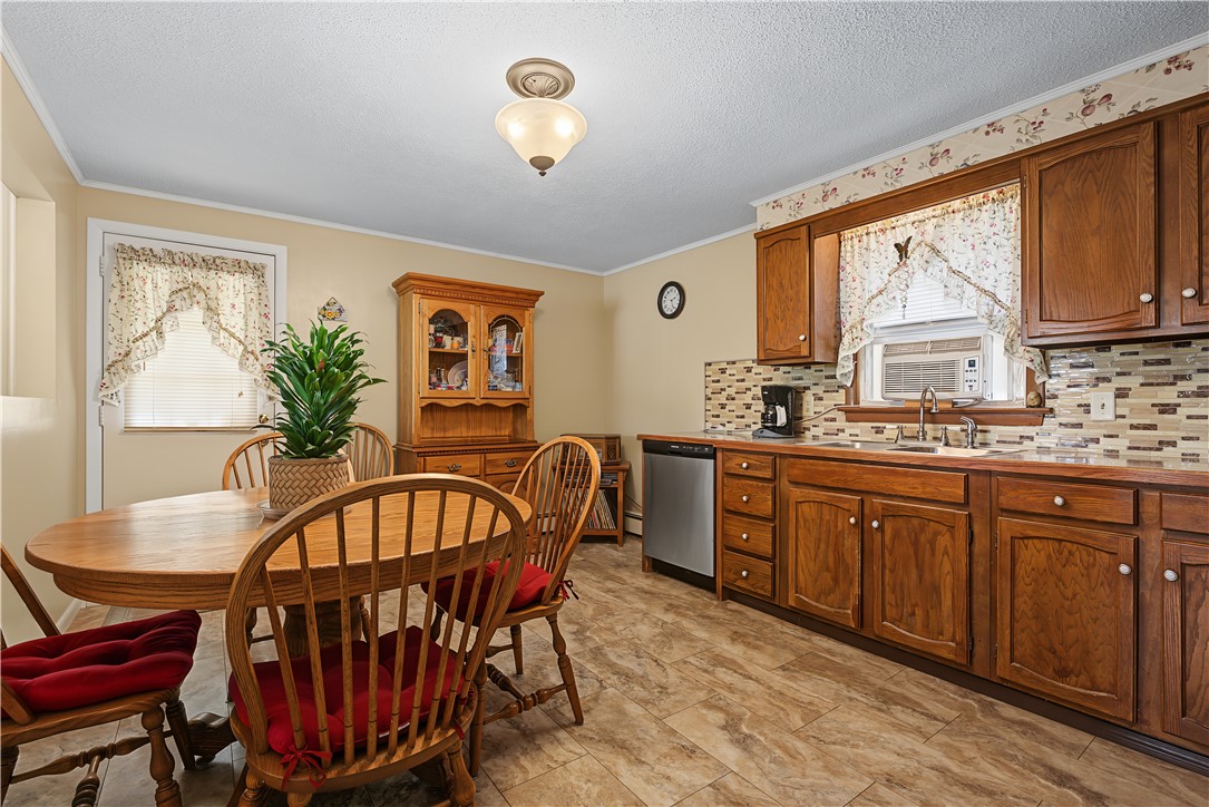 69 Thomas Street Woonsocket, RI 02895 - Photo 7 of 29 Gallery Image 7