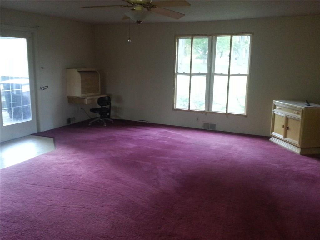 1091 Center Church Road New Castle, PA 16101 - Photo 3 of 17 Gallery Image 3