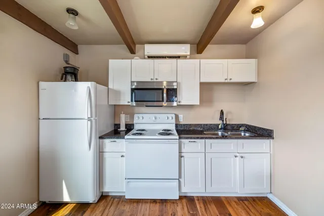 $619,000 | 80 Clubhouse Lane, Concho, AZ 85924