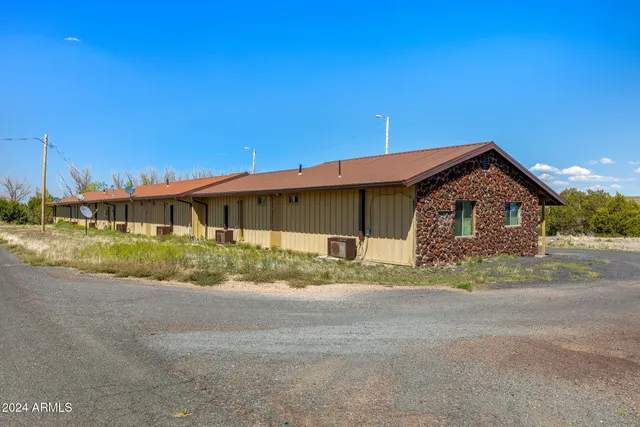 $619,000 | 80 Clubhouse Lane, Concho, AZ 85924