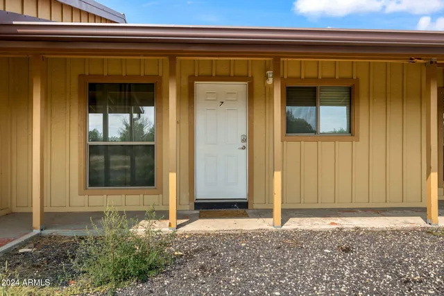 $619,000 | 80 Clubhouse Lane, Concho, AZ 85924