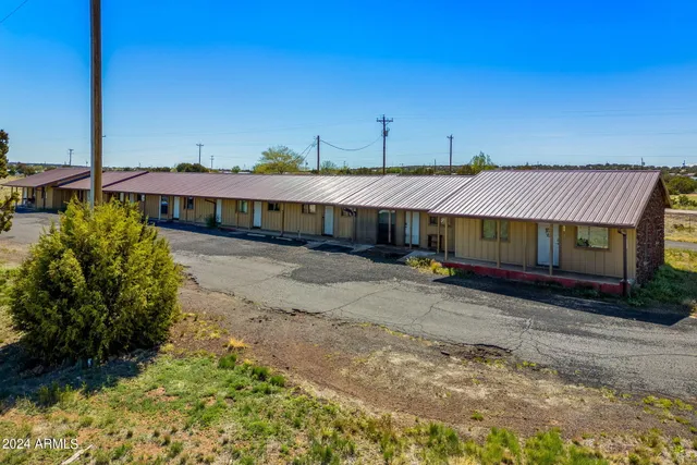 $619,000 | 80 Clubhouse Lane, Concho, AZ 85924