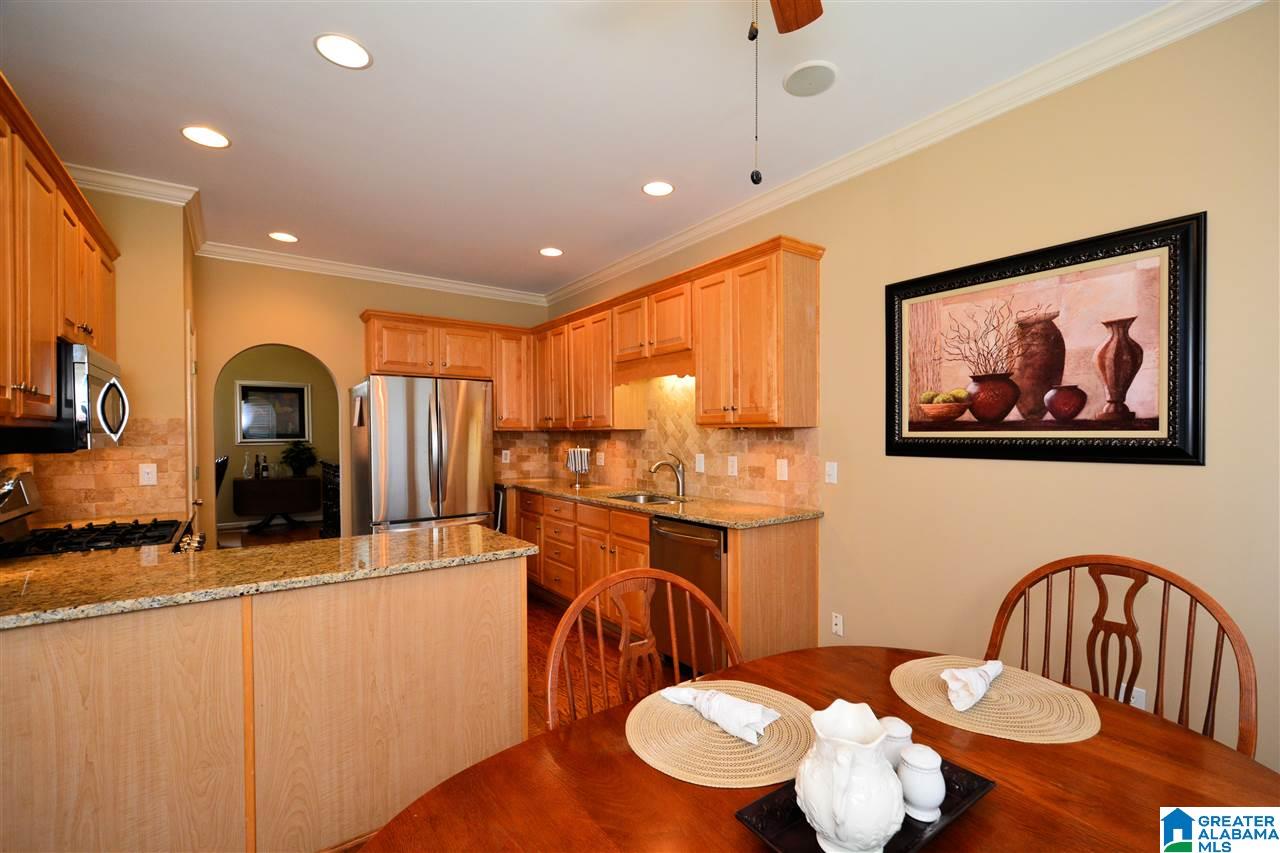 854 Meadow Ridge Lane, Unit 32 Birmingham, AL 35242 - Photo 13 of 37