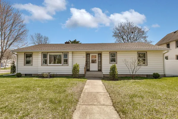 $239,900 | 900 14th Avenue South, St. Cloud, MN 56301
