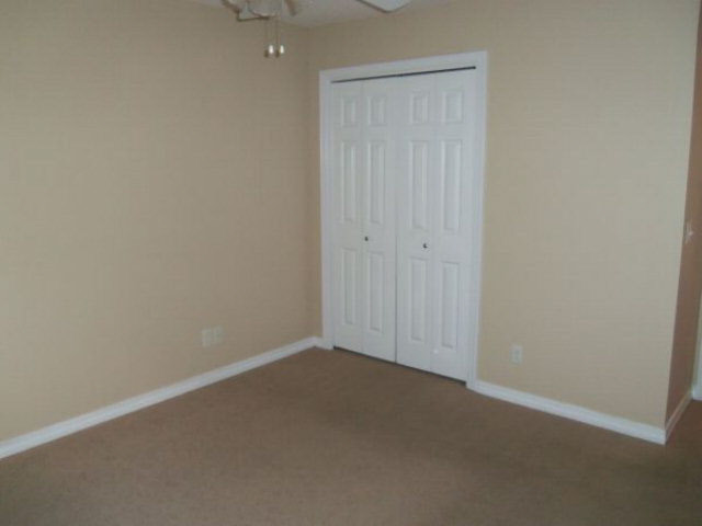 410 West Azalea Avenue, Unit 3 Foley, AL 36535 - Photo 6 of 8