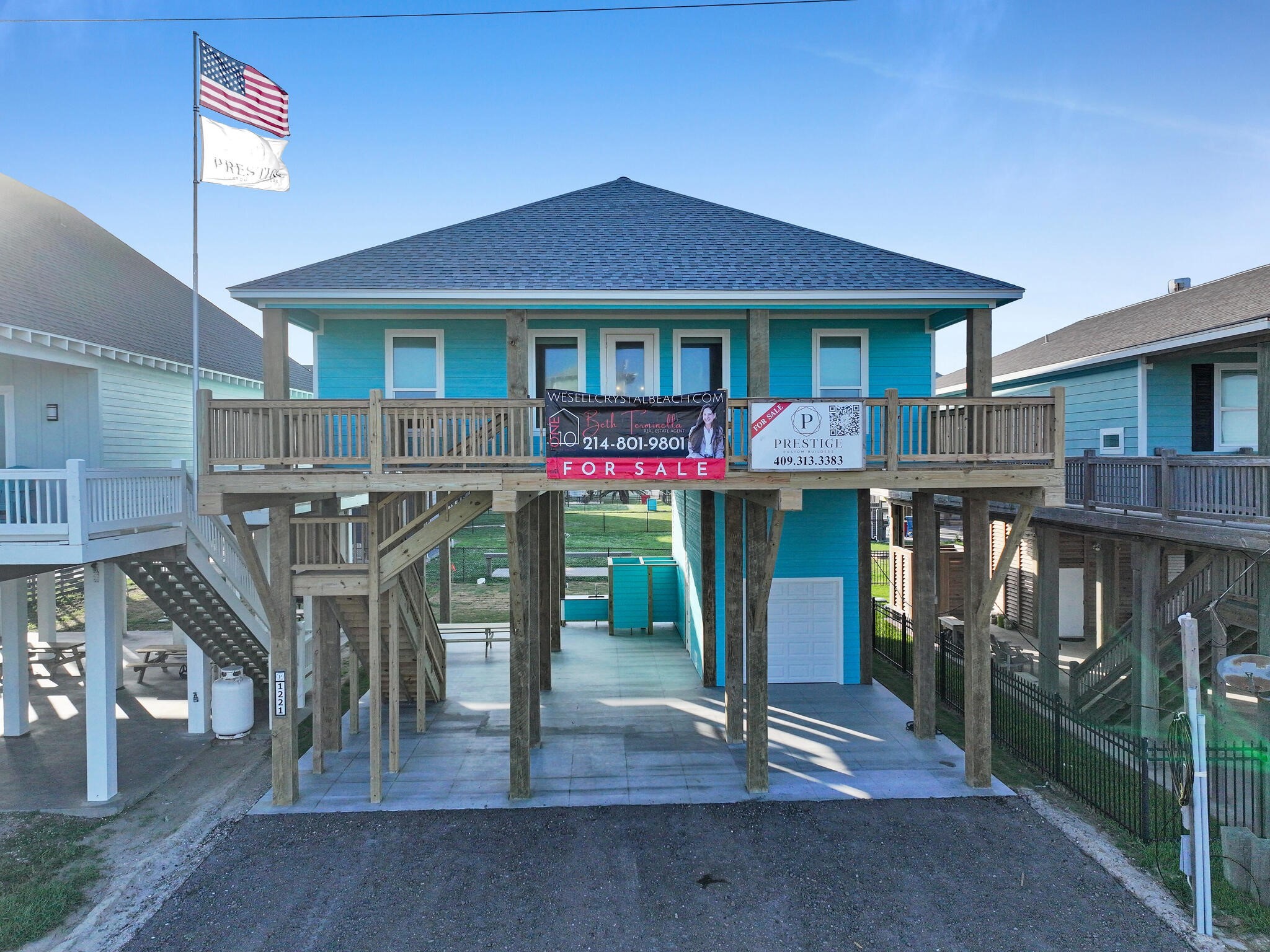1221 Gulf Road Crystal Beach, TX 77650 - Photo 47 of 48 a front view of a house with a porch