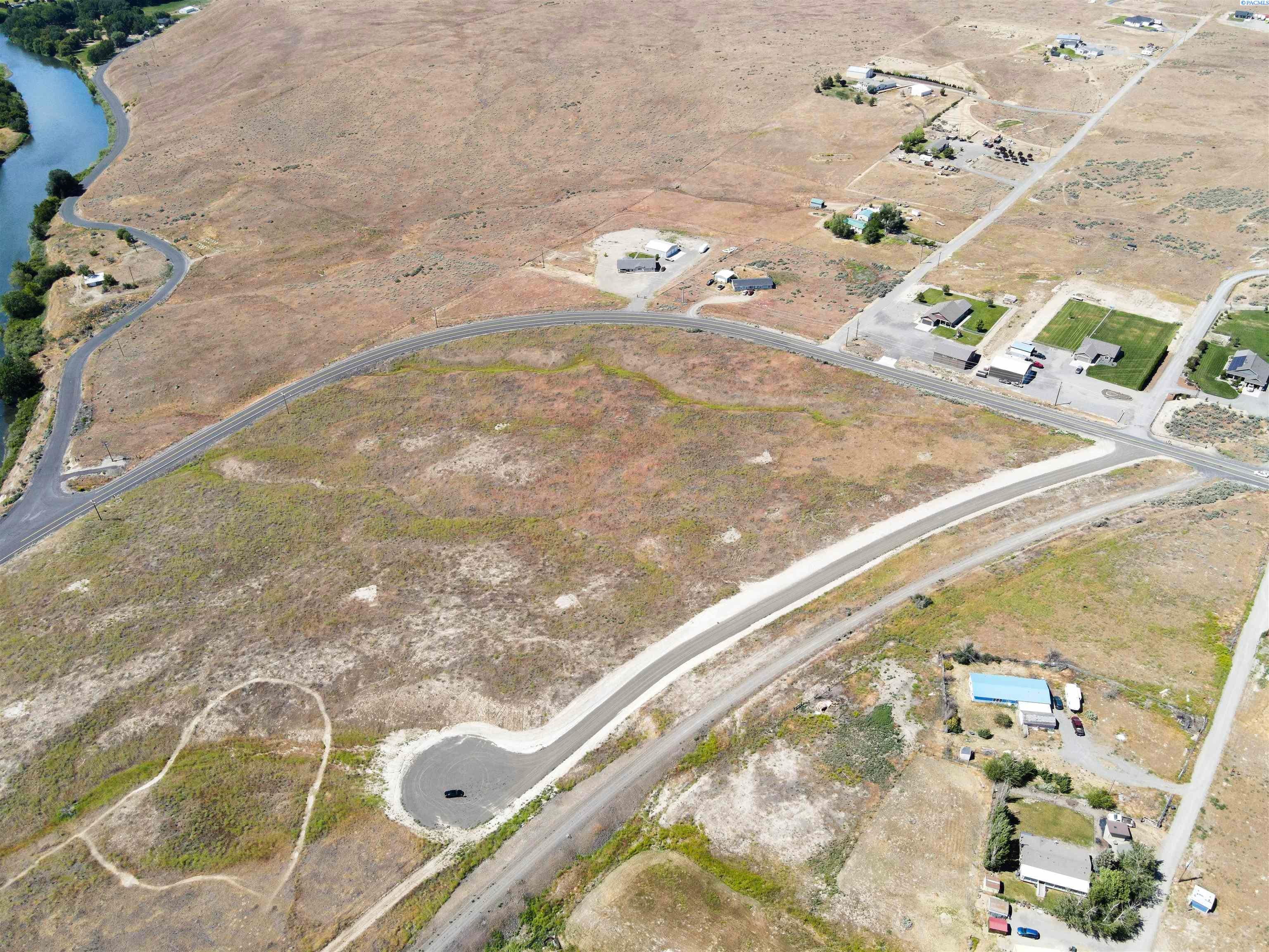 11855 East Ruppert Road Benton City, WA 99320 - Photo 12 of 18 Gallery Image 12