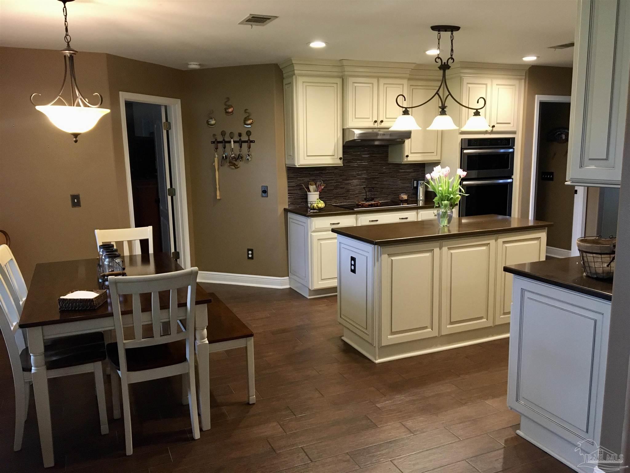 7490 Farmers Road Pensacola, FL 32526 - Photo 14 of 42 Gallery Image 14