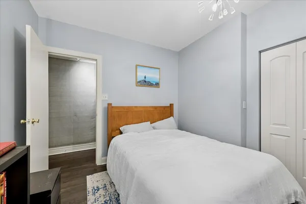 $389,000 | 3750 North Lake Shore Drive, Unit 1D, Chicago, IL 60613