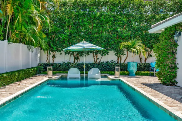 $21,500 | 136 Worth Court South, West Palm Beach, FL 33405