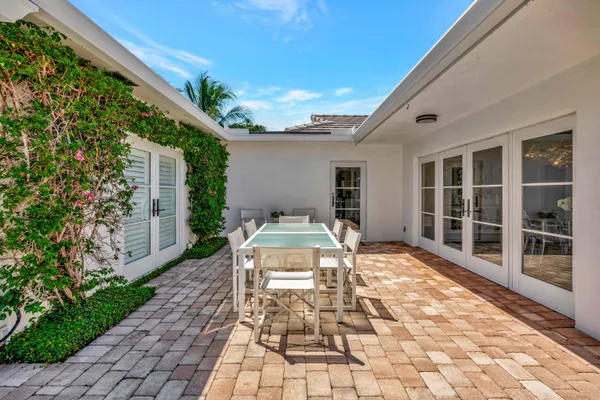 $21,500 | 136 Worth Court South, West Palm Beach, FL 33405