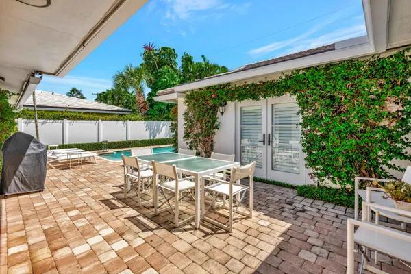 $21,500 | 136 Worth Court South, West Palm Beach, FL 33405