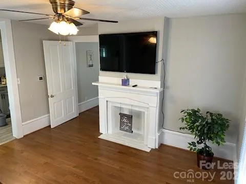 $995 | 223 East Glendale Avenue, Unit D, Mount Holly, NC 28120