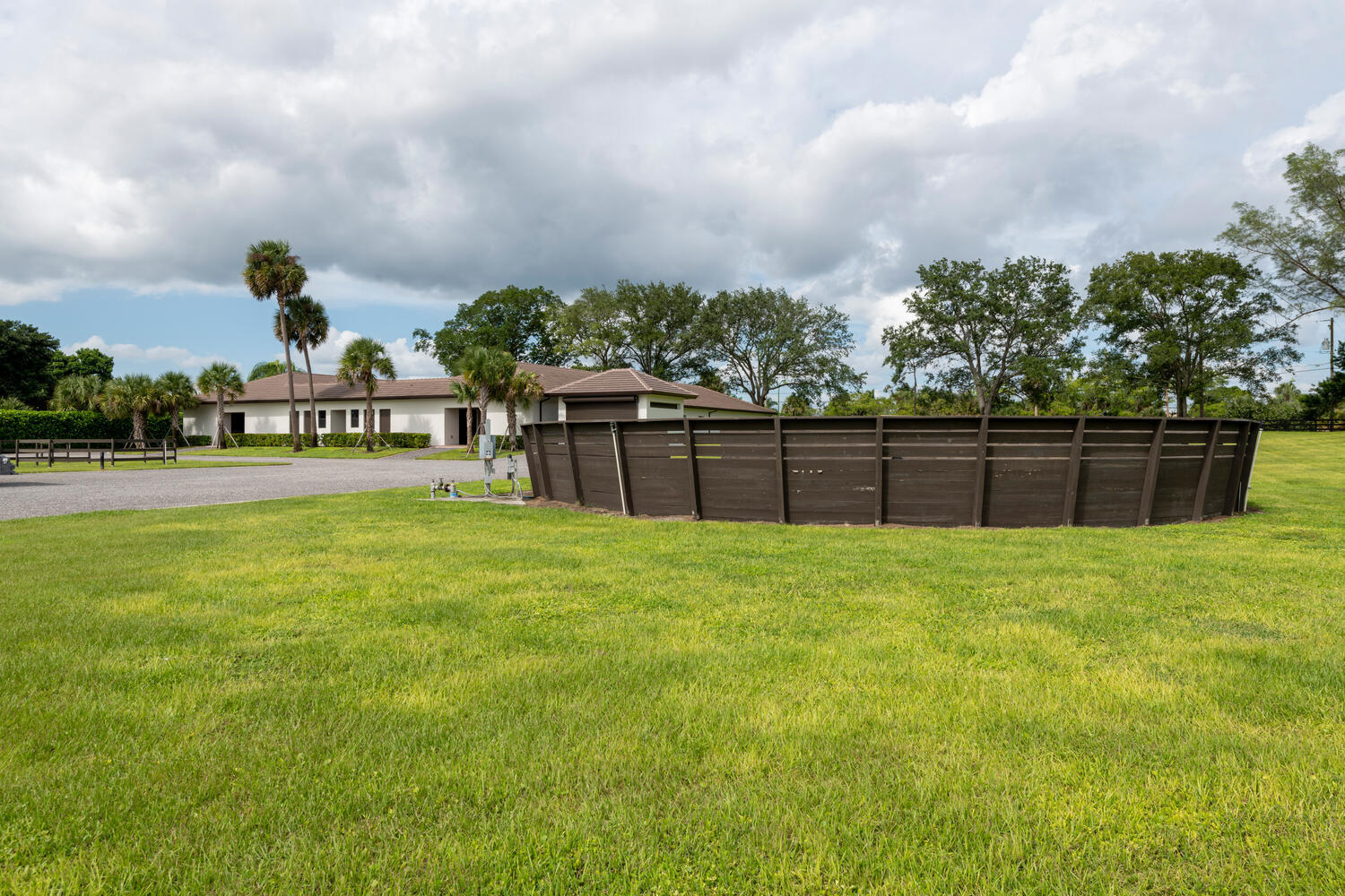 11223 Acme Road Wellington, FL 33414 - Photo 73 of 106 11223 Acme Rd Wellington FL-large-085-11