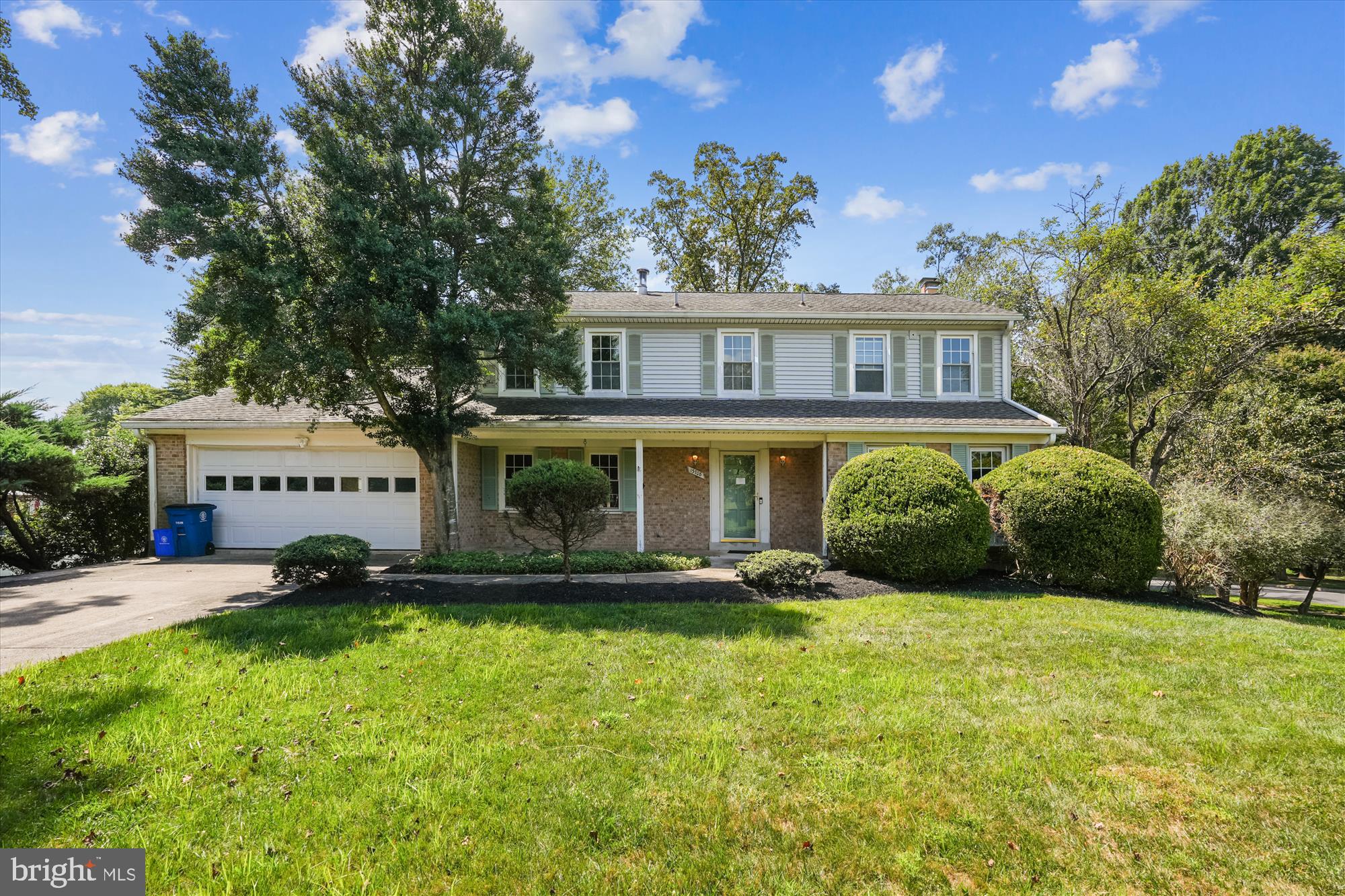 13708 Turnmore Road Silver Spring, MD 20906 - Photo 4 of 65 a view of a yard in front of house