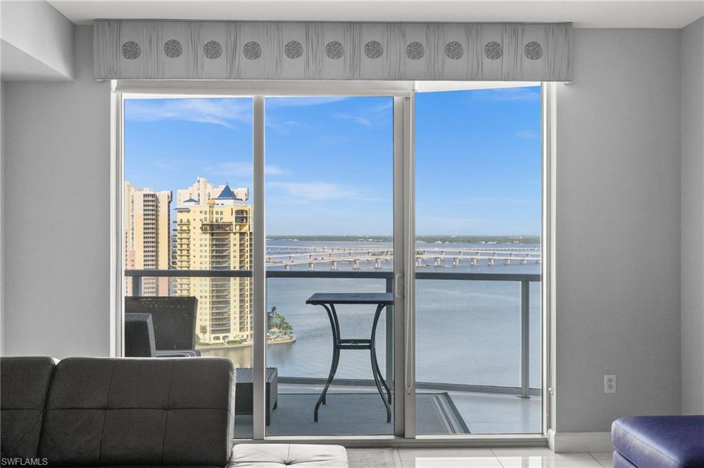 3000 Oasis Grand Boulevard, Unit 2103 Fort Myers, FL 33916 - Photo 2 of 50