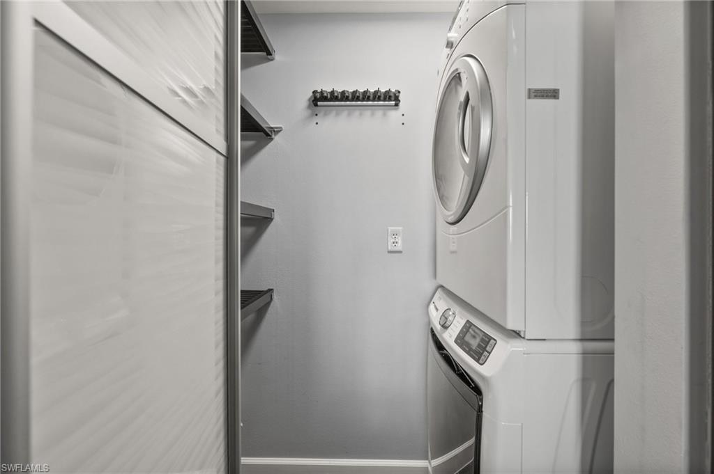 3000 Oasis Grand Boulevard, Unit 2103 Fort Myers, FL 33916 - Photo 30 of 50