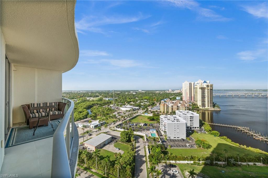 3000 Oasis Grand Boulevard, Unit 2103 Fort Myers, FL 33916 - Photo 31 of 50