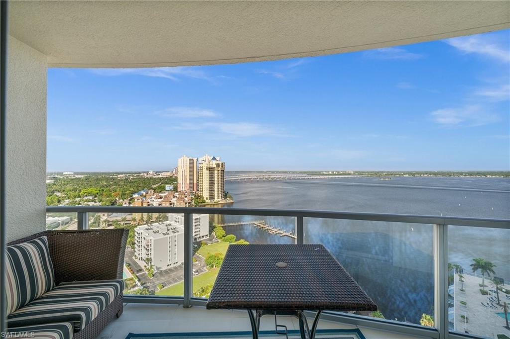 3000 Oasis Grand Boulevard, Unit 2103 Fort Myers, FL 33916 - Photo 32 of 50