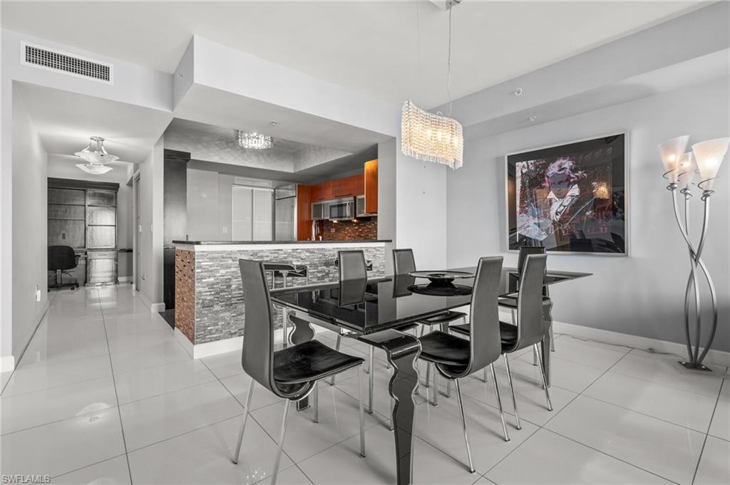 3000 Oasis Grand Boulevard, Unit 2103 Fort Myers, FL 33916 - Photo 9 of 50