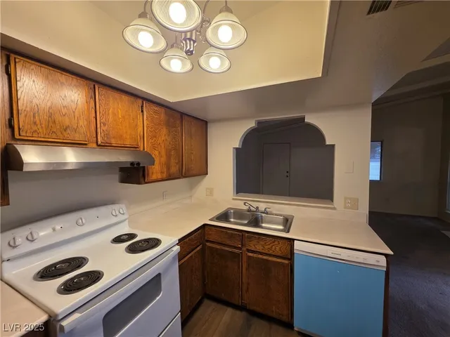 $1,200 | 4720 O'Bannon Drive, Unit D, Las Vegas, NV 89102