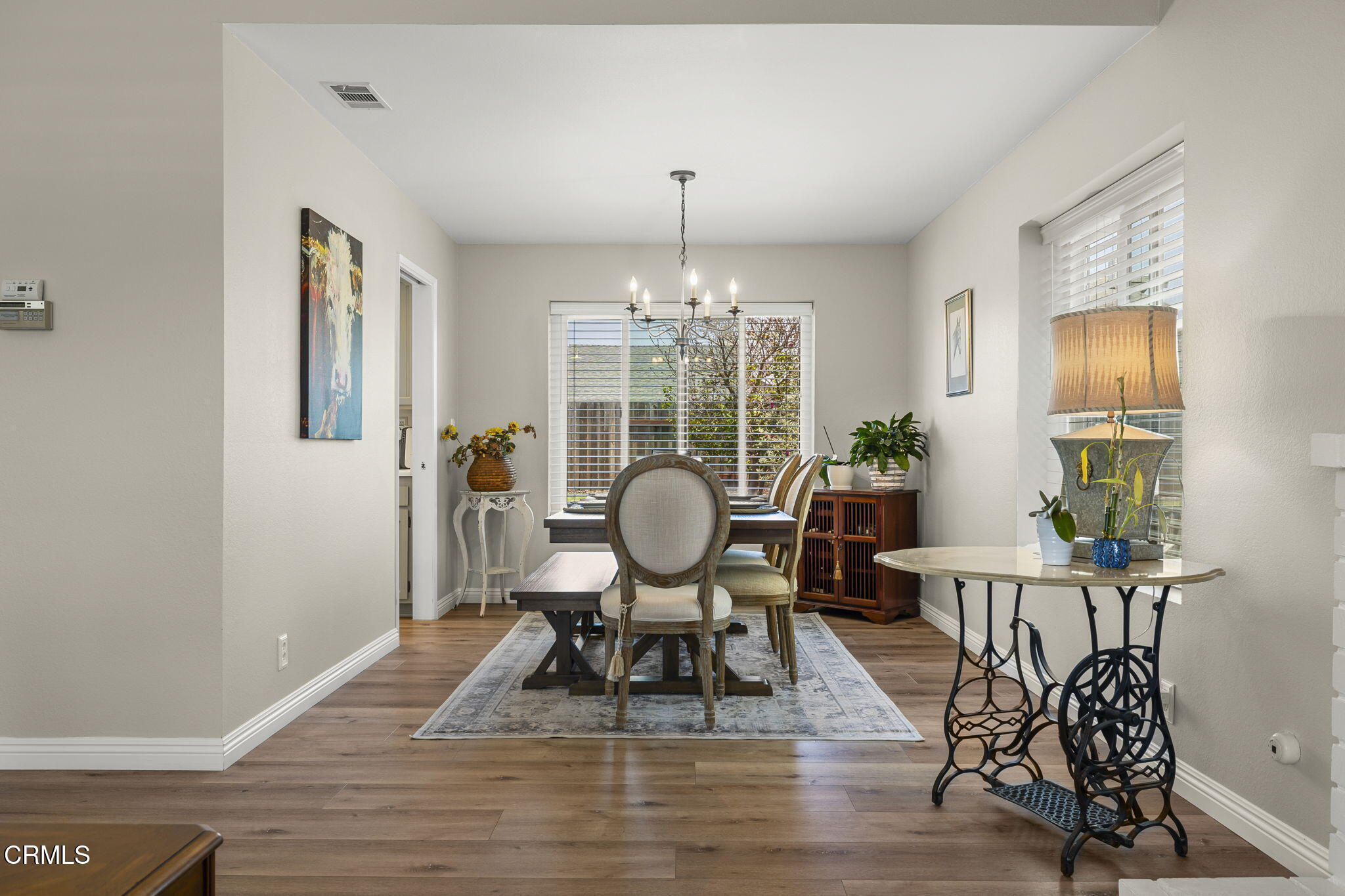 3051 Ketch Place Oxnard, CA 93035 - Photo 8 of 43 20-web-or-mls-UpmarketMedia-3051Ket-39