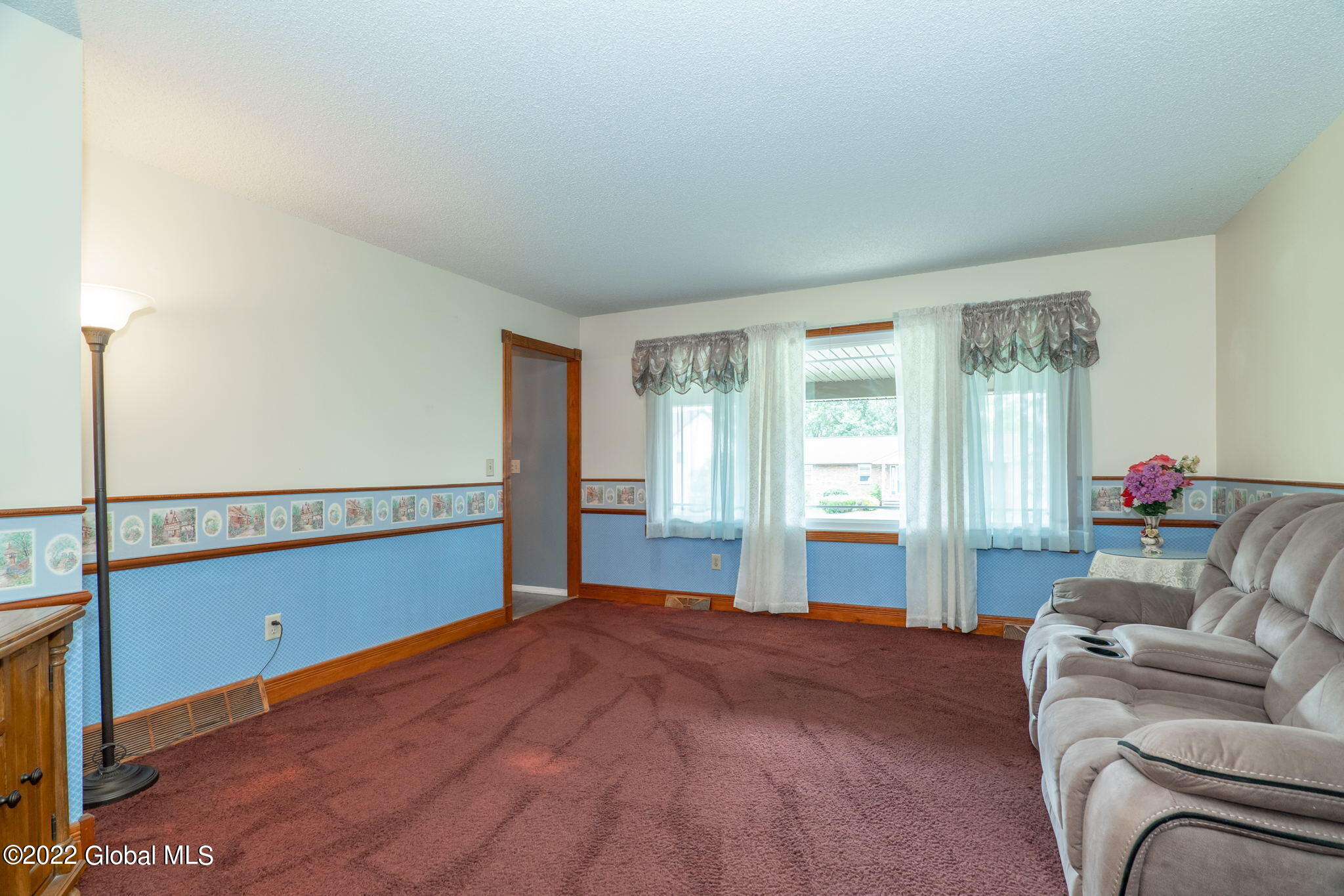 15 Rolling Hills Road Colonie, NY 12309 - Photo 18 of 45 8-web-or-mls-15RollingHillsRd-8