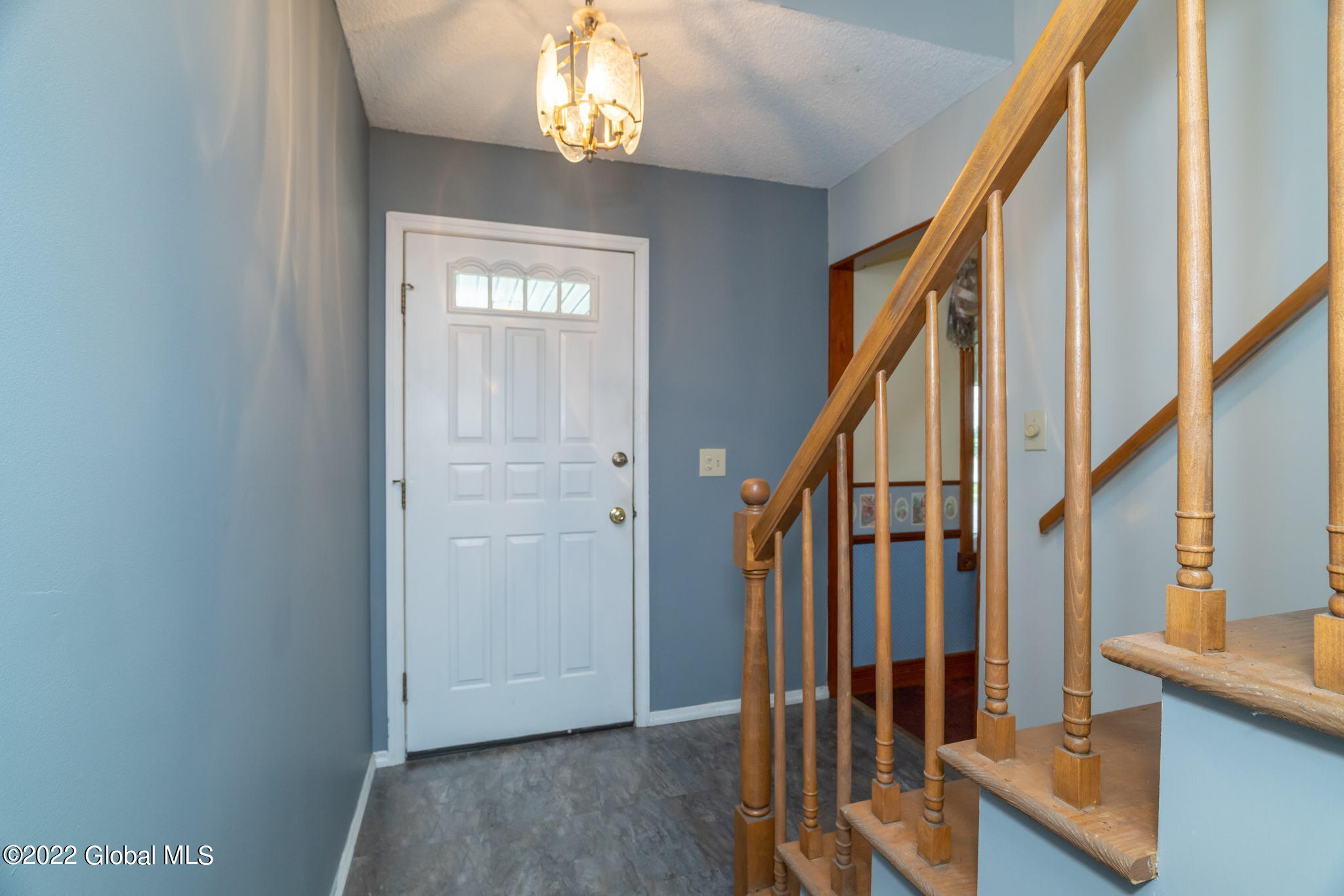 15 Rolling Hills Road Colonie, NY 12309 - Photo 20 of 45 6-web-or-mls-15RollingHillsRd-6