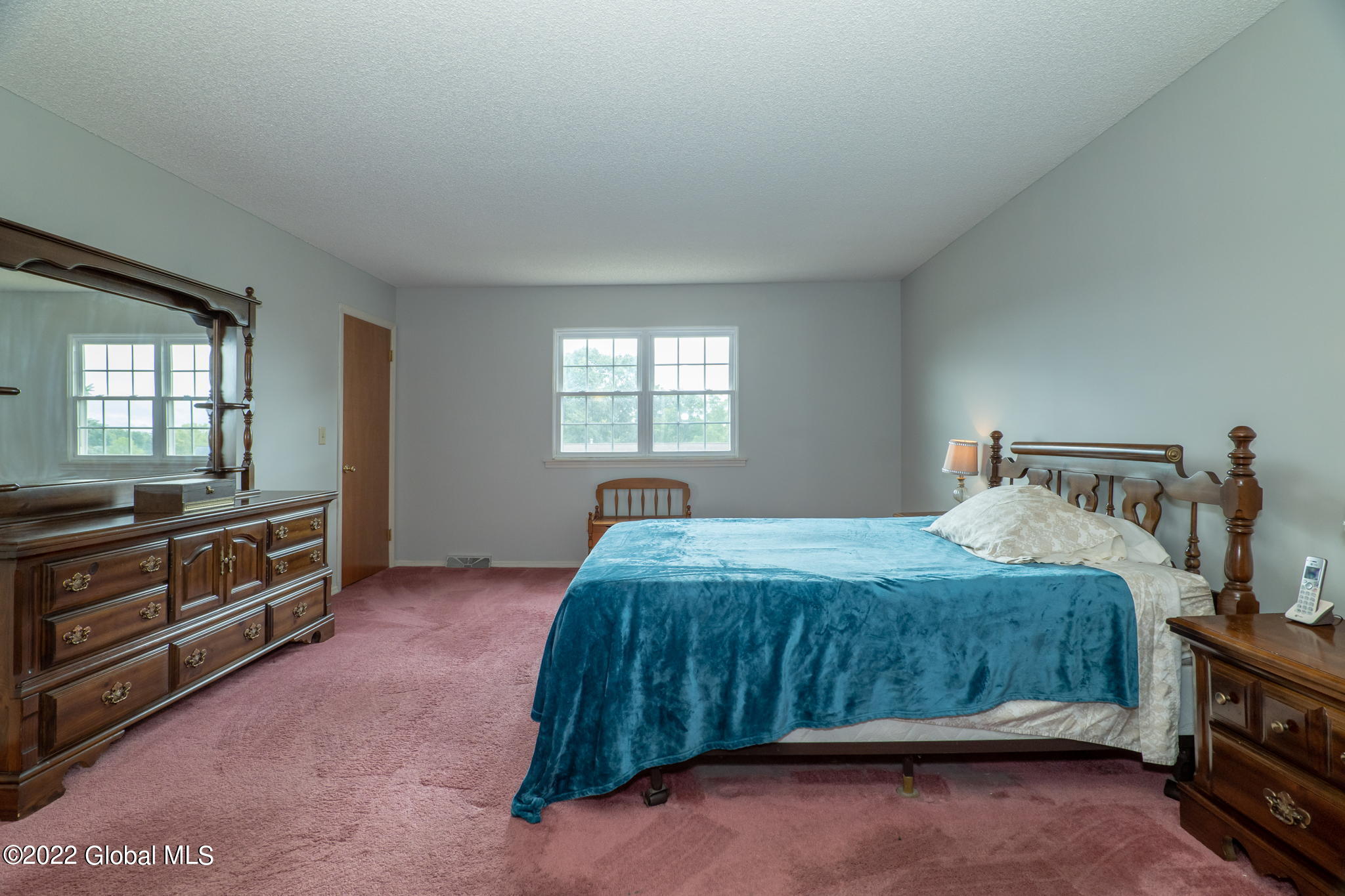 15 Rolling Hills Road Colonie, NY 12309 - Photo 22 of 45 25-web-or-mls-15RollingHillsRd-25