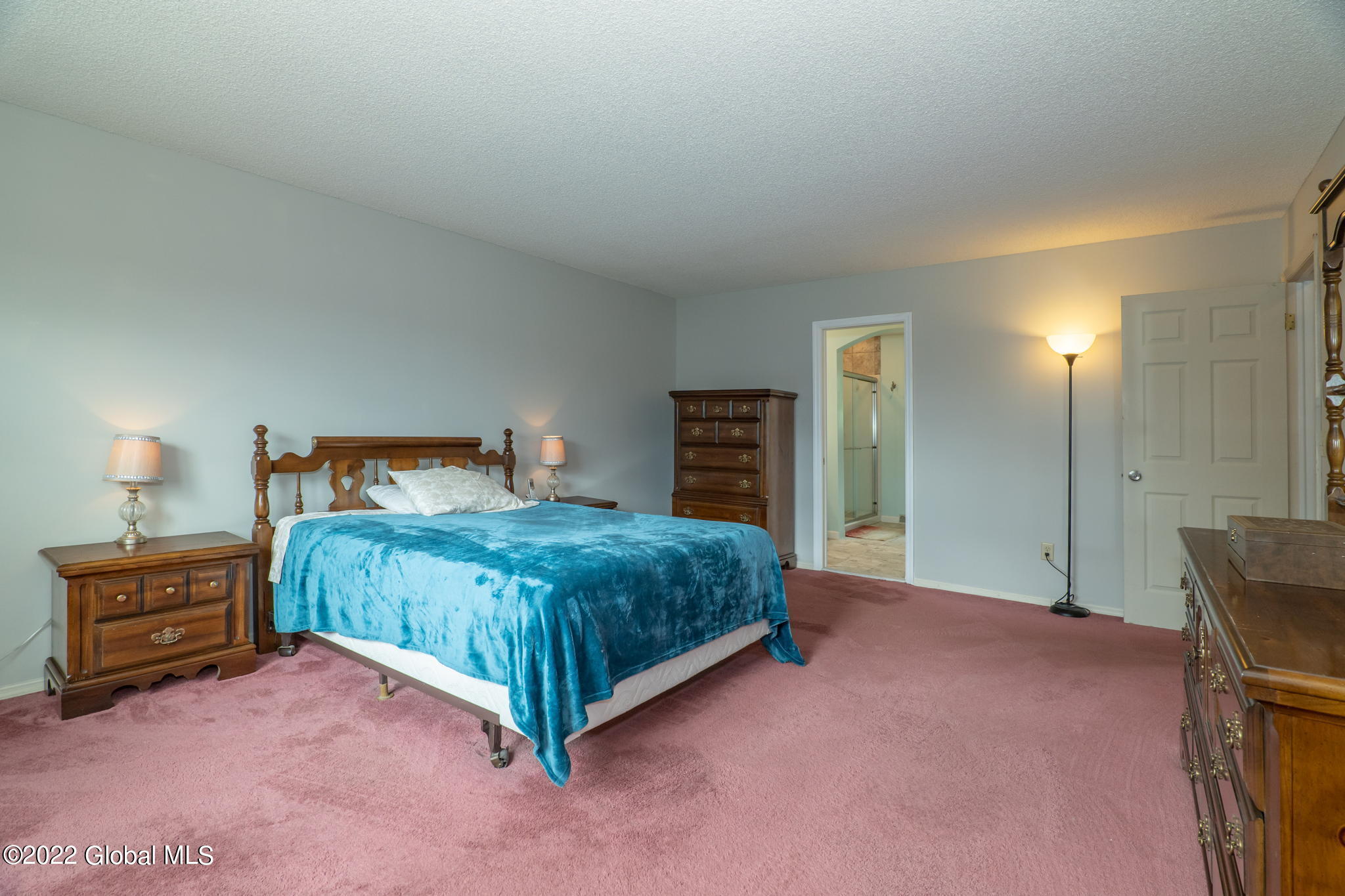 15 Rolling Hills Road Colonie, NY 12309 - Photo 23 of 45 26-web-or-mls-15RollingHillsRd-26