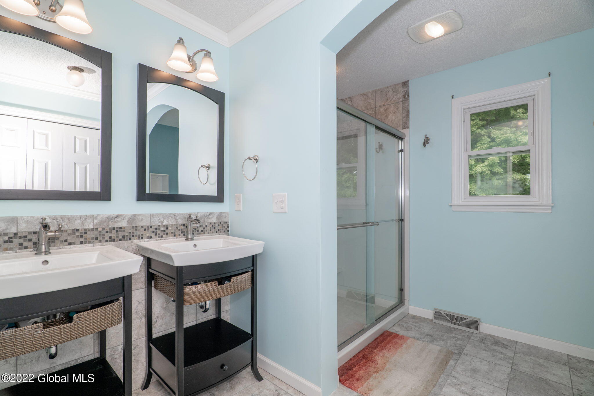 15 Rolling Hills Road Colonie, NY 12309 - Photo 24 of 45 27-web-or-mls-15RollingHillsRd-27