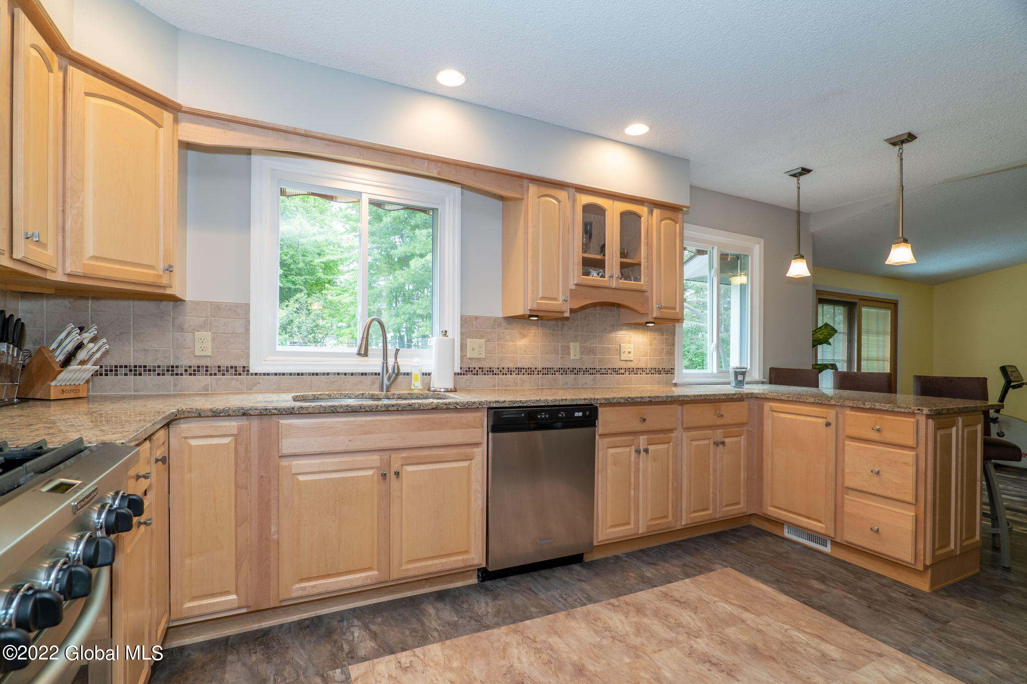 15 Rolling Hills Road Colonie, NY 12309 - Photo 3 of 45 12-web-or-mls-15RollingHillsRd-12