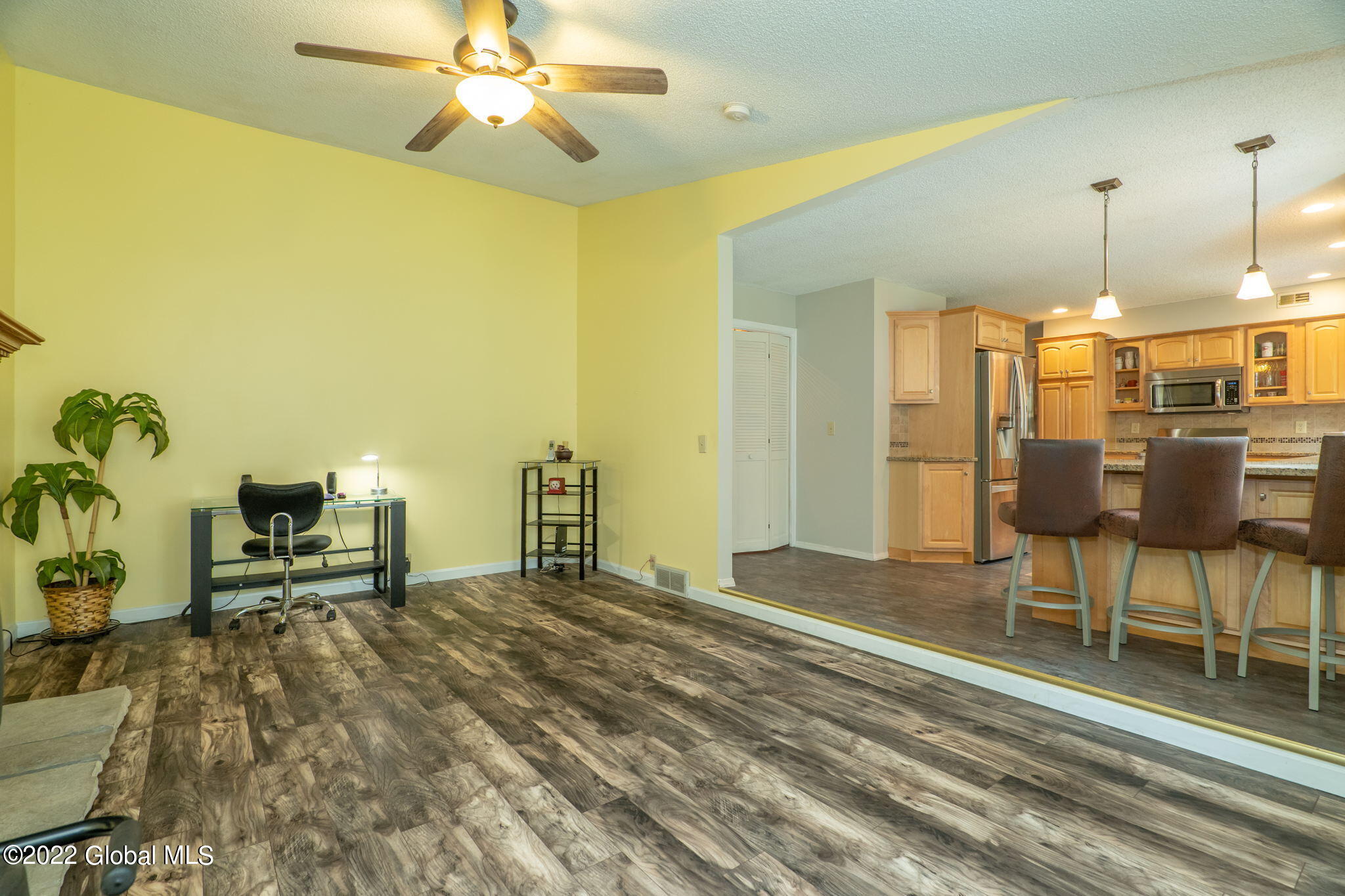 15 Rolling Hills Road Colonie, NY 12309 - Photo 8 of 45 17-web-or-mls-15RollingHillsRd-17