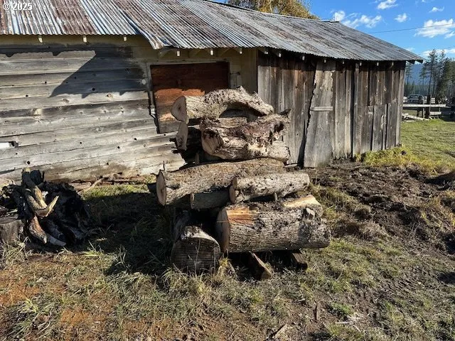 $449,900 | 247 Troh Lane, Glenwood, WA 98619