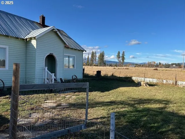 $449,900 | 247 Troh Lane, Glenwood, WA 98619