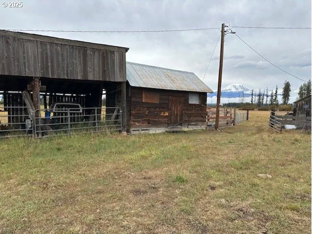 $449,900 | 247 Troh Lane, Glenwood, WA 98619