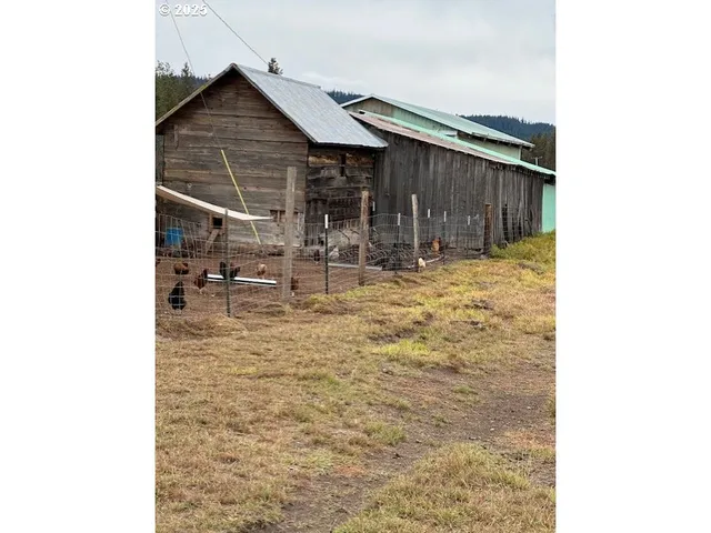 $449,900 | 247 Troh Lane, Glenwood, WA 98619