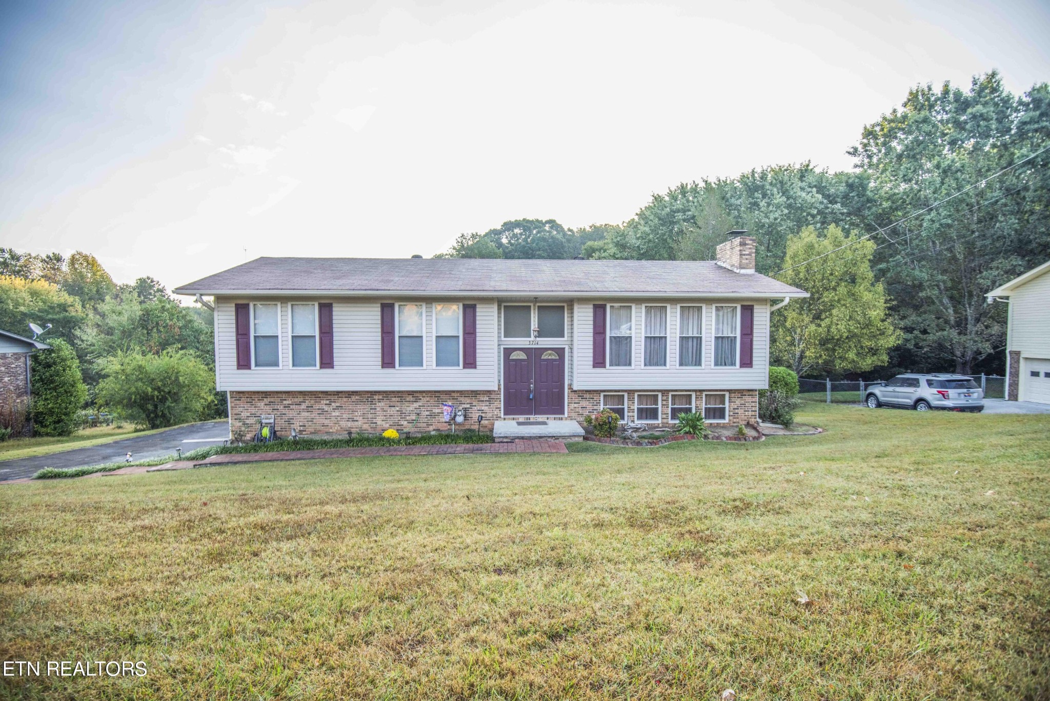 3714 Cherrylog Road Knoxville, TN 37921 - Photo 1 of 31 Gallery Image 1