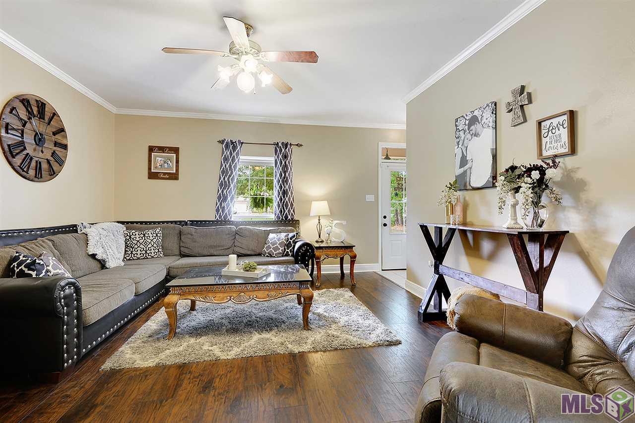 10751 Cardinal Road Denham Springs, LA 70726 - Photo 3 of 12