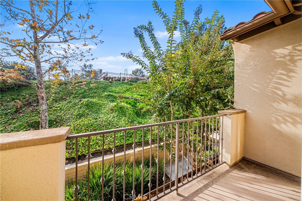 102 Playa Circle Aliso Viejo, CA 92656 - Photo 16 of 36