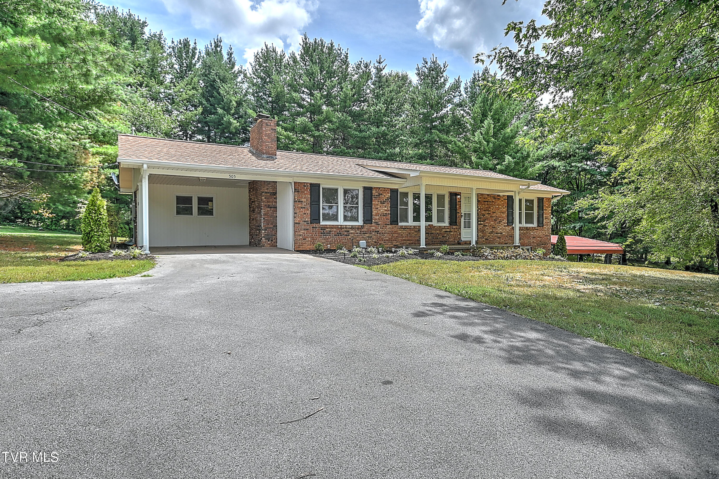 505 Claude Simmons Road Johnson City, TN 37604 - Photo 1 of 42 505 Claude Simmons BS-1