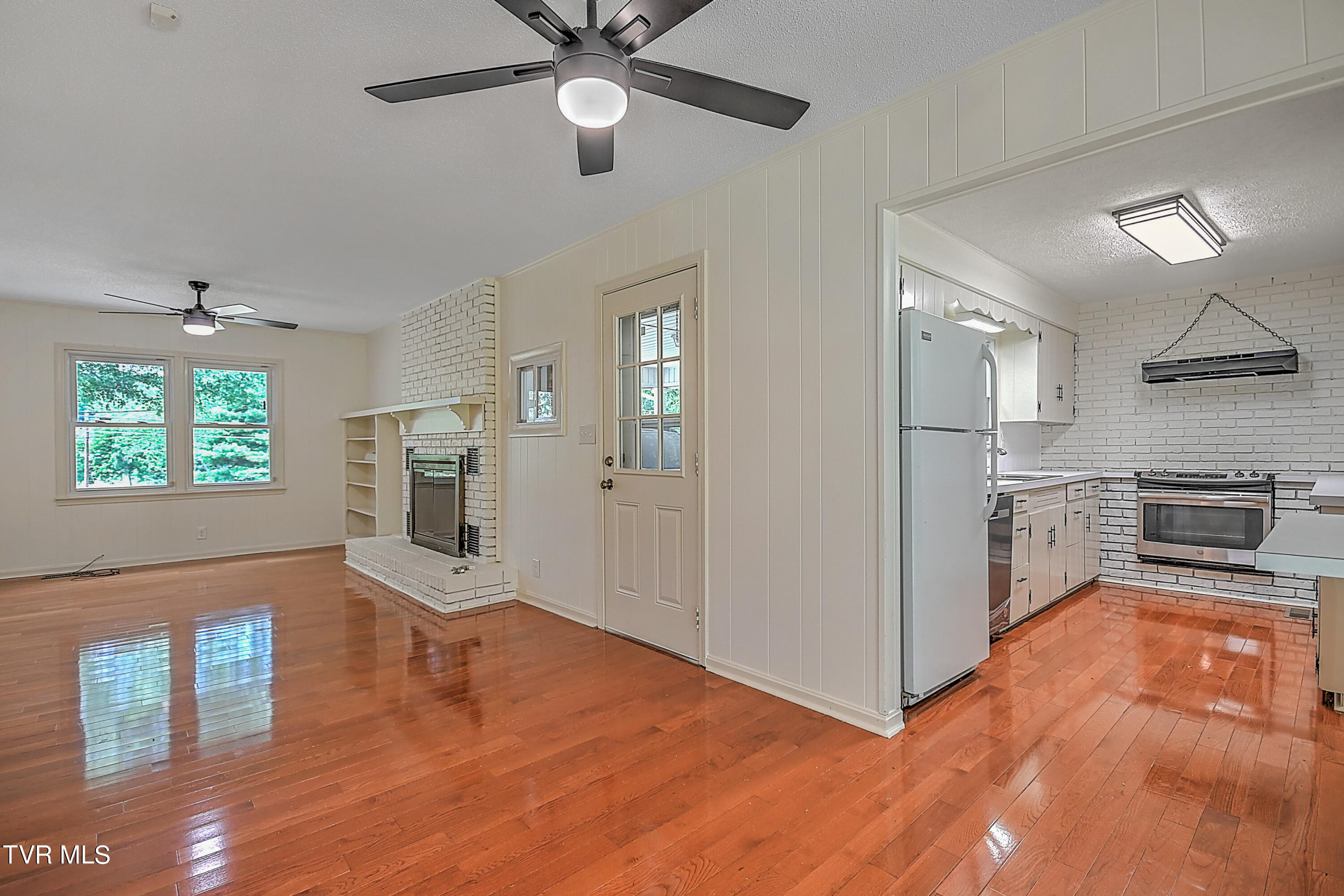505 Claude Simmons Road Johnson City, TN 37604 - Photo 11 of 42 505 Claude Simmons BS-6