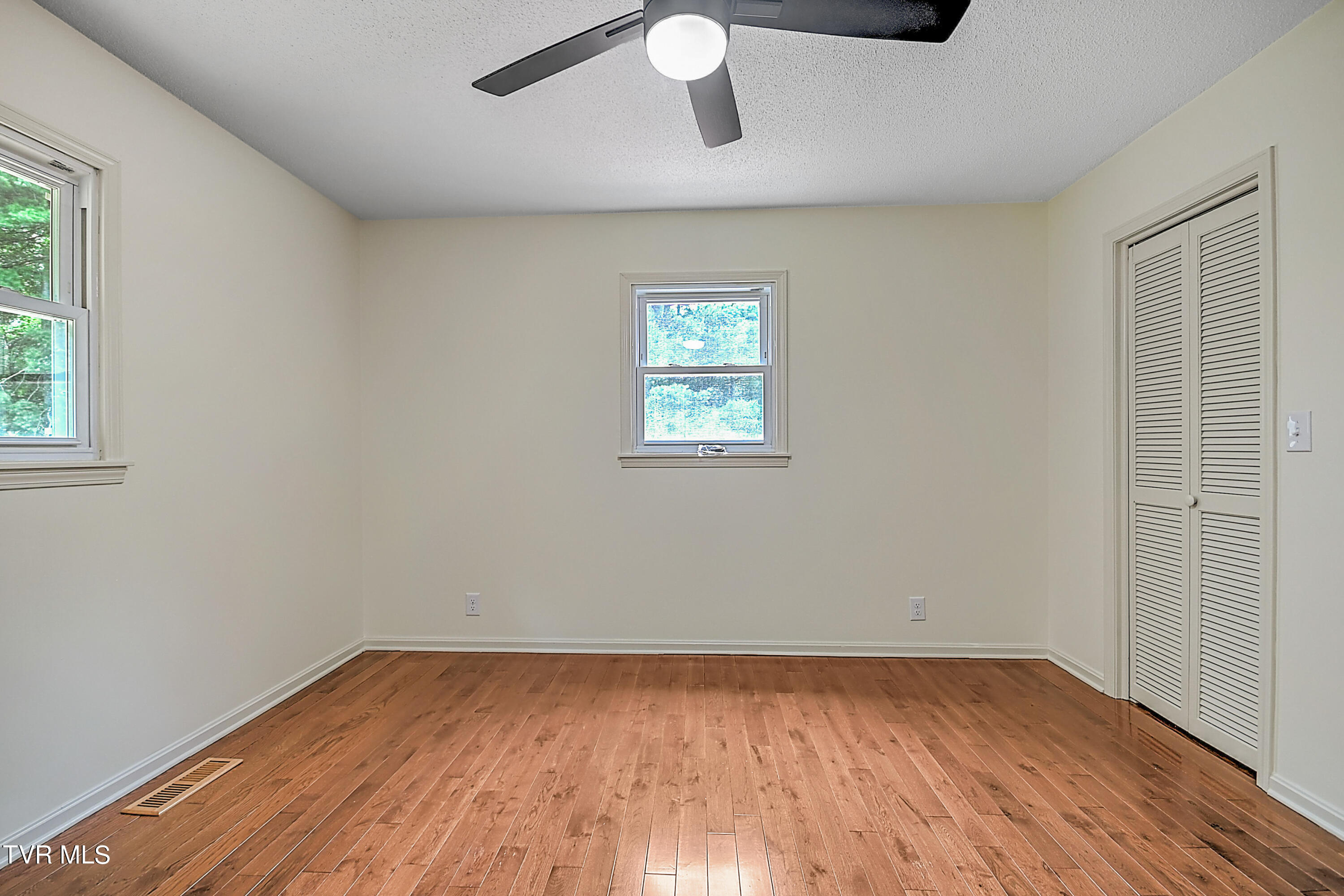 505 Claude Simmons Road Johnson City, TN 37604 - Photo 27 of 42 505 Claude Simmons BS-22